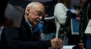 Legenda himalaizmu w Oławie. Krzysztof Wielicki spotkał się z mieszkańcami