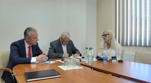 Grędzina z nową stacją uzdatniania wody