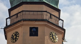Zobacz Oławę z góry i odkryj tajemnice zegara ratuszowego