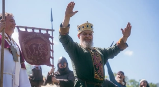Koronacja Chrobrego i bitwa wojów - wyjątkowy piknik w Ryczynie