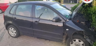 Był pijany, jechał z zakazem, doprowadził do kolizji