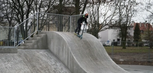 Dorośli, alkohol i hałas. Co dalej ze skateparkiem w Oławie?