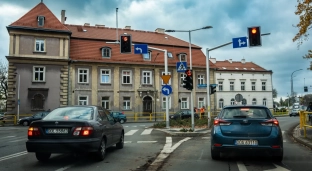 Nowe linie, nowe zasady - zmiana organizacji ruchu w centrum Oławy