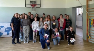 Rozmawiali z policją o przemocy rówieśniczej