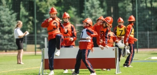 OSP Domaniów i OSP Siedlce na podium musztry podczas zawodów wojewódzkich!