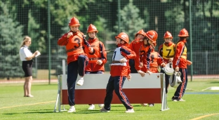 OSP Domaniów i OSP Siedlce na podium musztry podczas zawodów wojewódzkich!
