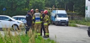 Bomba biologiczna i trujący proszek w samochodzie? Pijany mężczyzna wezwał służby