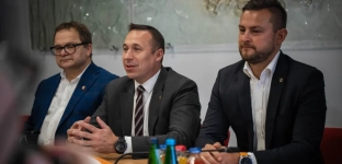 Marszałkowie Dolnego Śląska z wizytą w Oławie. Tematem zdrowie i drogi