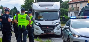Nie było pościgu ani uchodźców. Policja reaguje na fake newsy. Co tak naprawdę się stało?
