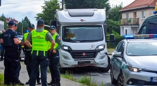 Nie było pościgu ani uchodźców. Policja reaguje na fake newsy. Co tak naprawdę się stało?