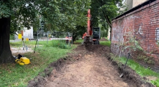 Rozpoczęły się prace przy Skwerze Praw Kobiet