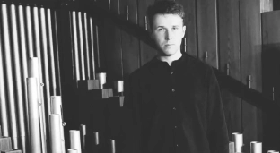 Jakub Zawadzki gościem Oławskiego Lata Organowego