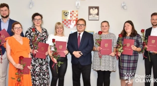 Nauczyciele z powiatu oławskiego z awansem zawodowym