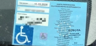 Zaparkowała na kopercie, użyła karty swojej koleżanki