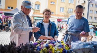 Zbliża się Oławska Niedziela Święto Przedsiębiorczości. W tym miesiącu dla Mai Zegar