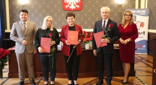 Uroczystość z okazji Dnia Edukacji Narodowej w oławskim ratuszu