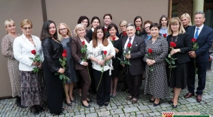 Władze Gminy Oława dziękują nauczycielom za ich trud i zaangażowanie