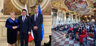 Burmistrz Oławy odznaczony Medalem Komisji Edukacji Narodowej