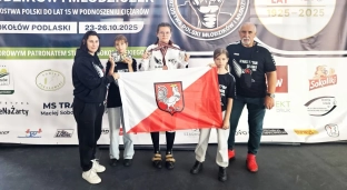 Medale dla zawodniczek Maks Tytan Oława
