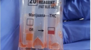 Kierował samochodem mimo zakazu, mając przy sobie narkotyki