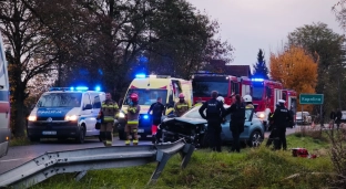 Uwaga kierowcy! Wypadek w Kopalinie. Cztery osoby poszkodowane [ZDJĘCIA]