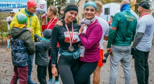 Oławski Bieg Niepodległości połączył sport z pomocą dla Aurory