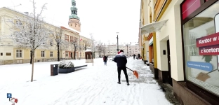 Miasto Oława: kto odpowiada za odśnieżanie chodników i dróg osiedlowych?