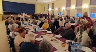 Patriotycznie, lokalnie, wspólnotowo. KGW Bystrzyca z sercem dla seniorów