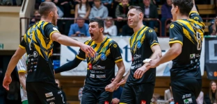 Jelczańskie Lwy wygrały derby! Ósmy triumfuje w sezonie