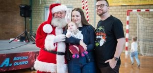 Mikołajkowa akcja Dzieci Dzieciom zakończona sukcesem [ZDJĘCIA]