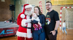 Mikołajkowa akcja Dzieci Dzieciom zakończona sukcesem [ZDJĘCIA]