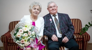 Poznali się na zabawie sylwestrowej. Dziś świętują Złote Gody