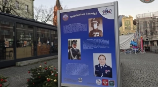 Sto lat kobiet w policji. Zobacz wystawę na oławskim Rynku