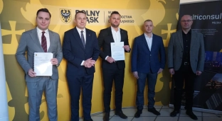 Sejmik Dolnego Śląska przyjął budżet. Fundusze na Trasę Mostową w Oławie