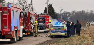 Wigilijny pożar auta w Jelczu-Laskowicach