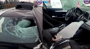 O krok od tragedii. Bryła lodu spadła z ciężarówki i przebiła szybę BMW