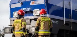 Śmiertelny wypadek na torach. Duże opóźnienia pociągów na trasie do Jelcza-Laskowic