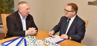 Tablice rejestracyjne do nowych autobusów elektrycznych gotowe!