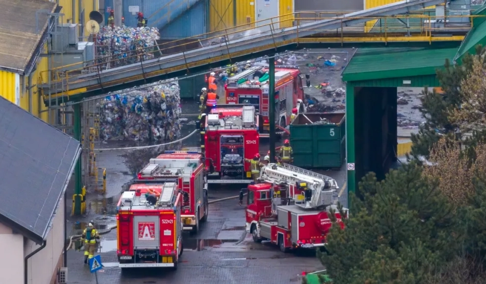 Pożar w ZGO Gać. Na miejscu 35 strażaków