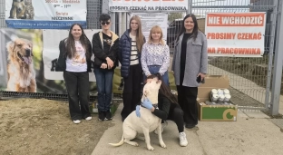 Kawiarenka charytatywna i konkretna pomoc. Uczniowie nie zawiedli