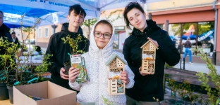 Oławska Niedziela pełna ludzi i dobrych inicjatyw. Duże zainteresowanie akcją dla zwierząt