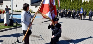 Nowy sztandar dla OSP w Kończycach