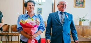 Znali się od najmłodszych lat. Państwo Krzywonos świętowali jubileusz Złotych Godów [ZDJĘCIA]
