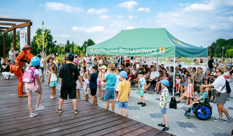 Park Europejski w Jelczu-Laskowicach oficjalnie otwarty. Mieszkańcy zyskali wyjątkową przestrzeń