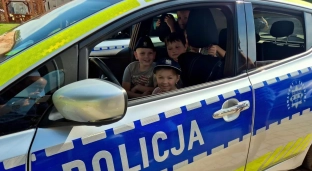 Wakacyjna lekcja bezpieczeństwa dla dzieci z gminy Domaniów