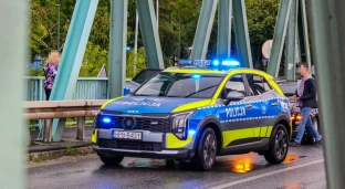 Mężczyzna chciał skoczyć do Odry. Zareagowali przypadkowi świadkowie