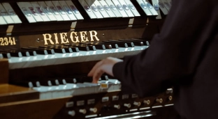 Marek Fronc zagra podczas kolejnego koncertu Oławskiego Lata Organowego
