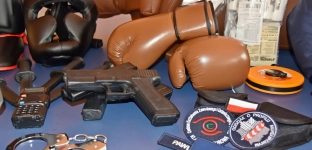 Nowe wyposażenie dla klas mundurowych w Oławie