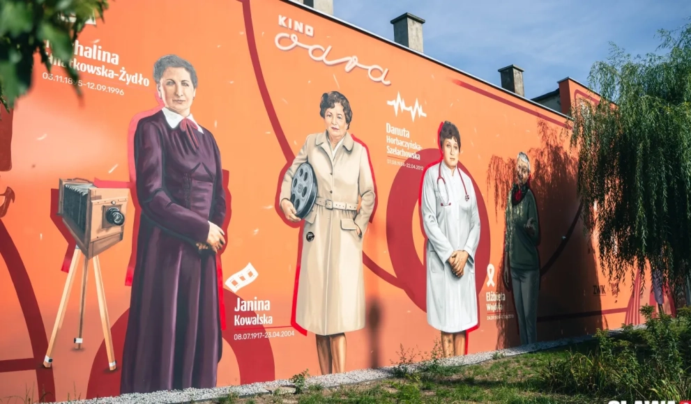 Kobiety Oławy na wyjątkowym muralu. Dzieło można już podziwiać [ZDJĘCIA]