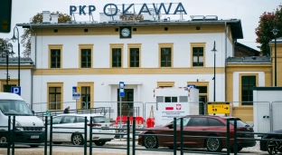 Windy na peronach i dostęp do kasy biletowej. Trwa zbiórka podpisów pod petycją
